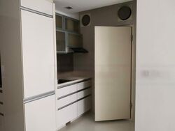 RV Suites (D10), Apartment #458587021